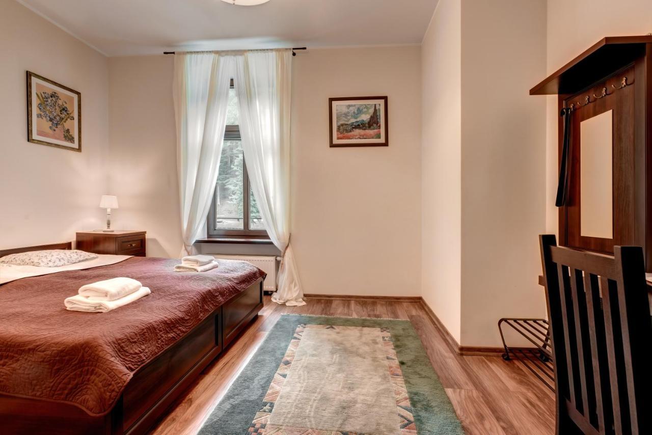 Hotel Charlotta Едлина-Здруй Экстерьер фото