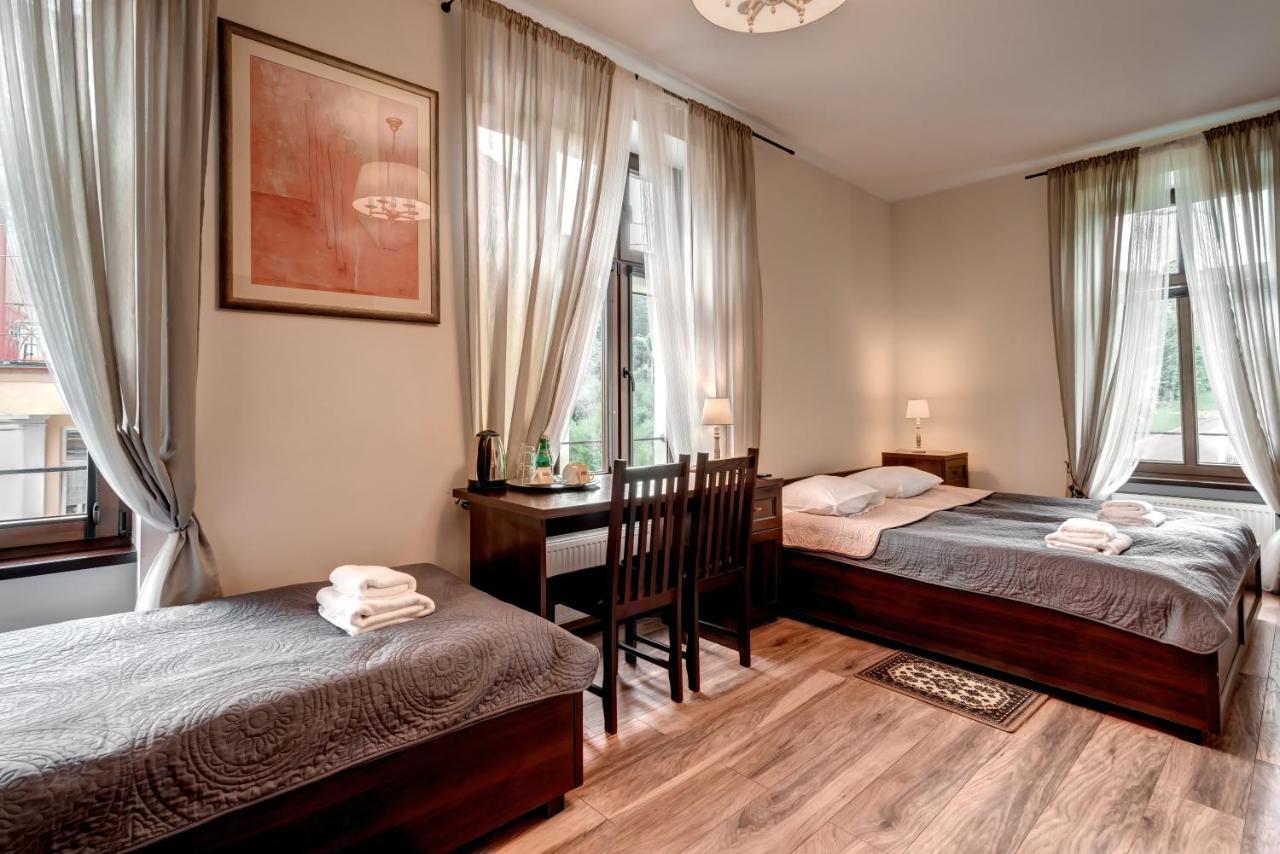 Hotel Charlotta Едлина-Здруй Экстерьер фото