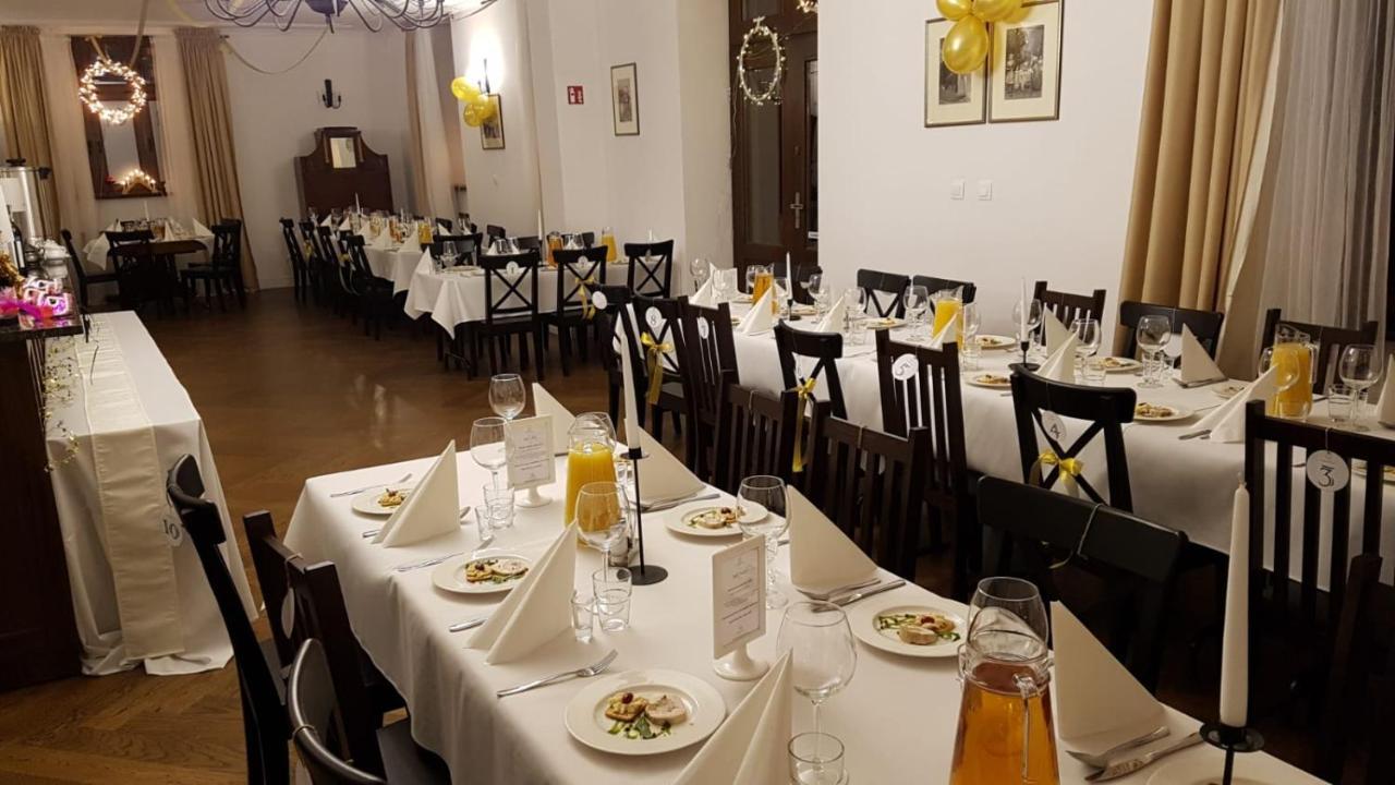Hotel Charlotta Едлина-Здруй Экстерьер фото
